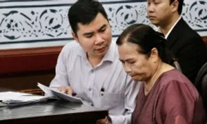 Mẹ cố diễn viên Đức Tiến muốn nhận nhà con trai để lại