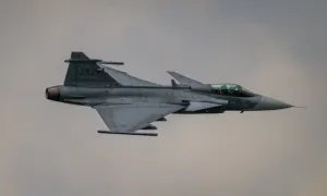 Thụy Điển nêu cách giúp Ukraine mua tiêm kích Gripen